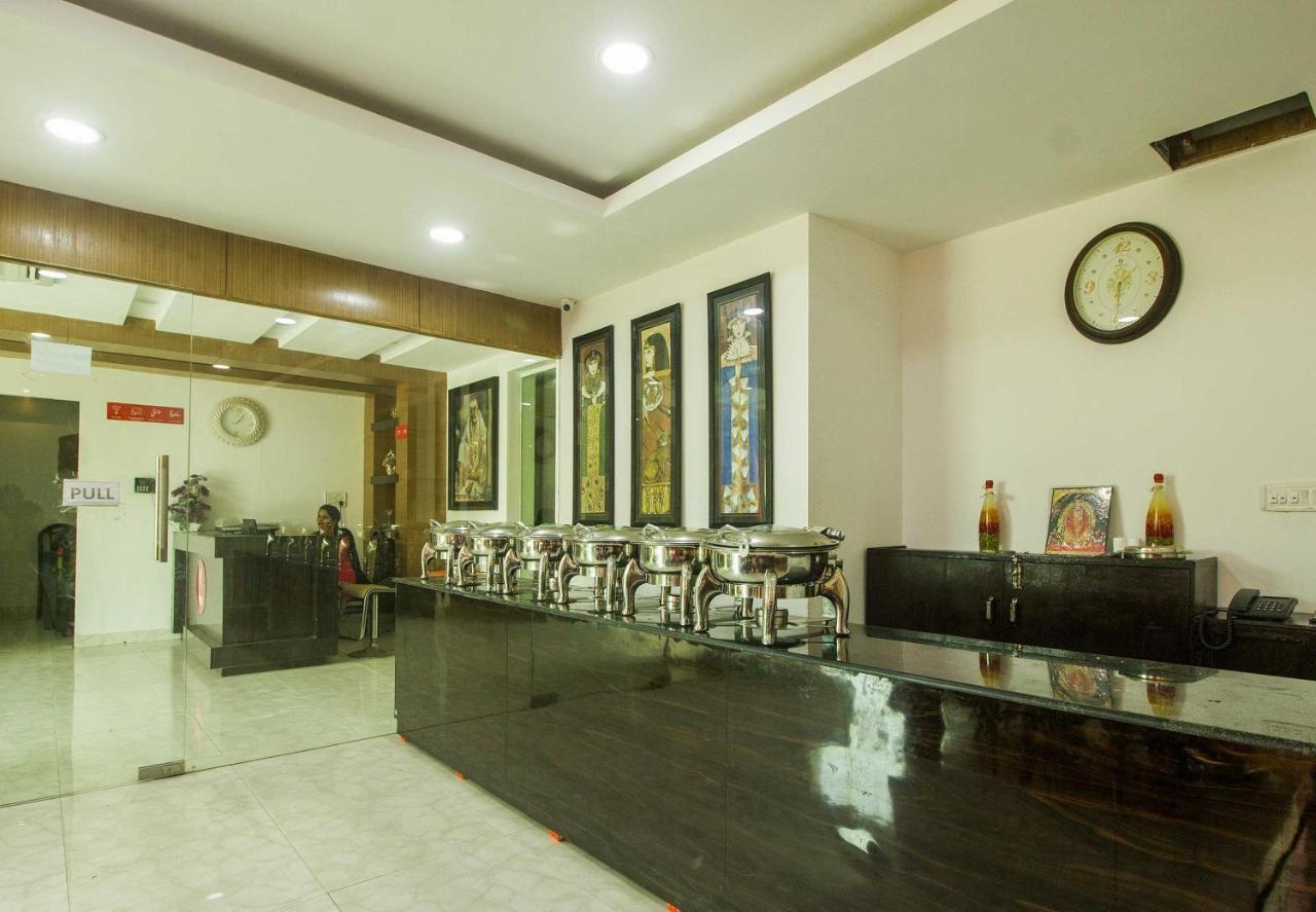 Collection O Govinda Sai Hotell Shirdi Eksteriør bilde