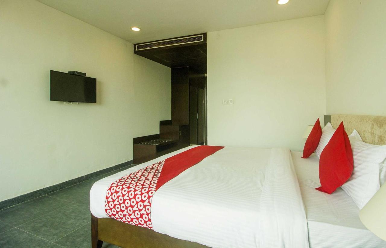 Collection O Govinda Sai Hotell Shirdi Eksteriør bilde